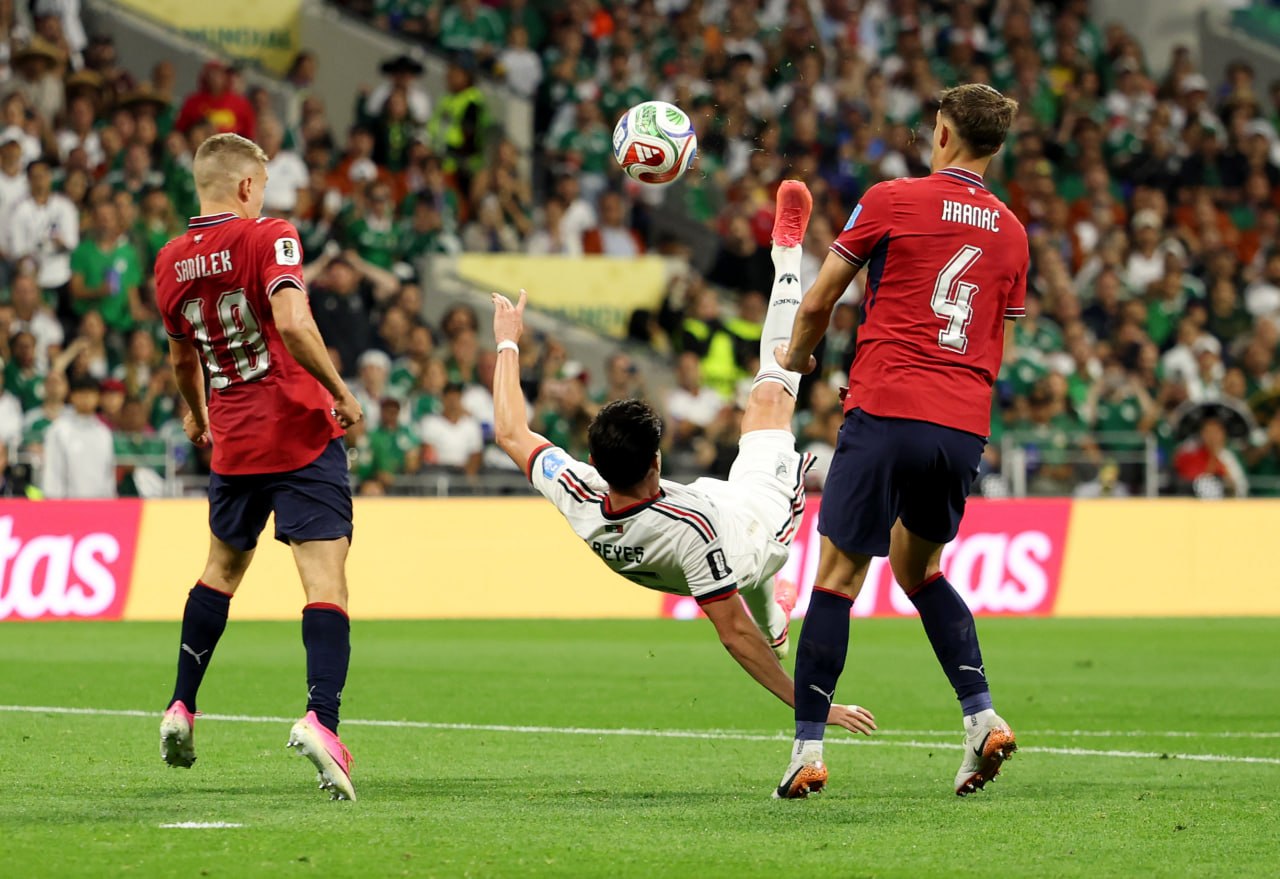 CH Séc vs Mexico (08:00 - 25/06)